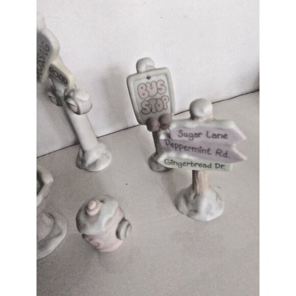 Vintage Precious Moments Lot of 5 Signs & Accessories (details in description) - Picture 12 of 13